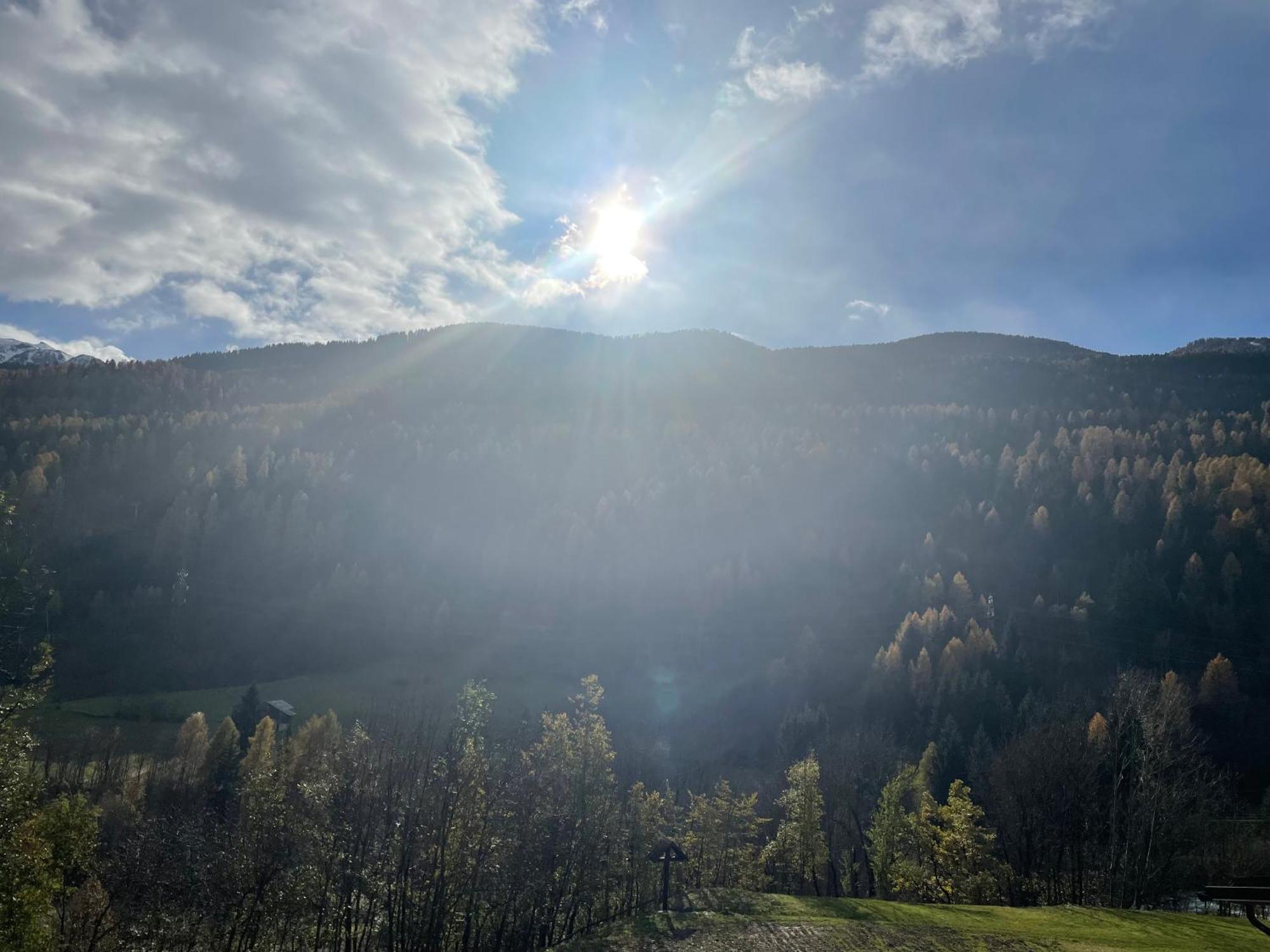 Casa Il Tramonto Val Di Sole Apartment Commezzadura Luaran gambar